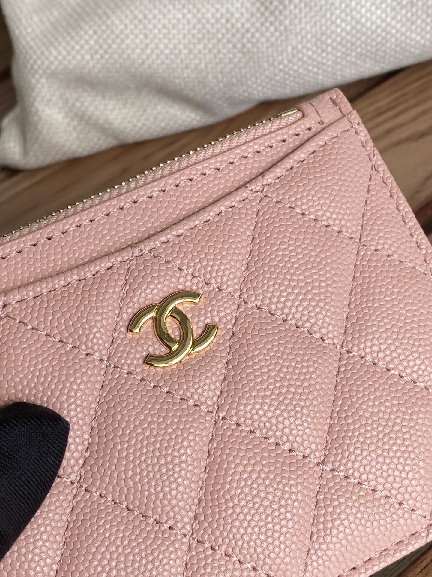 CC A84105 Coin Case Pink Gold Metal Caviar 240743