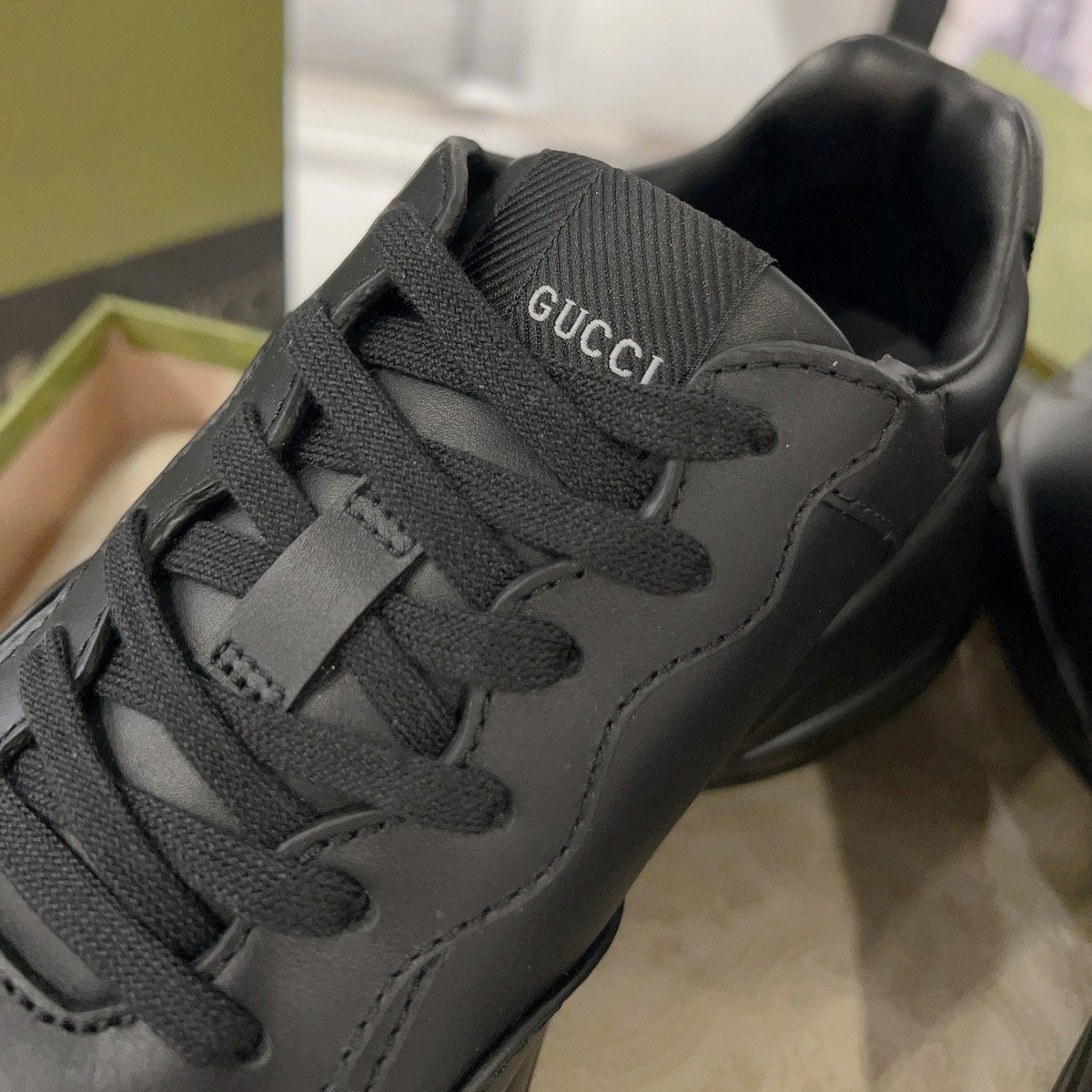 GG Rhyton Trainer Leather Black