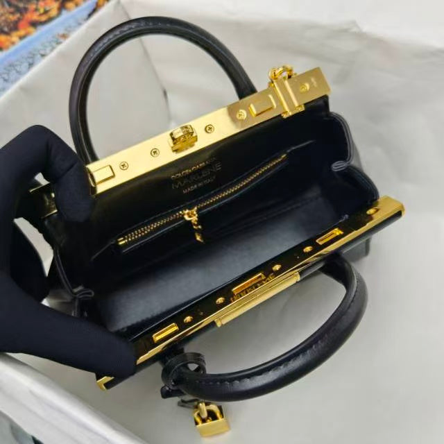 DB Small Marlene Day Bag Black Calfskin