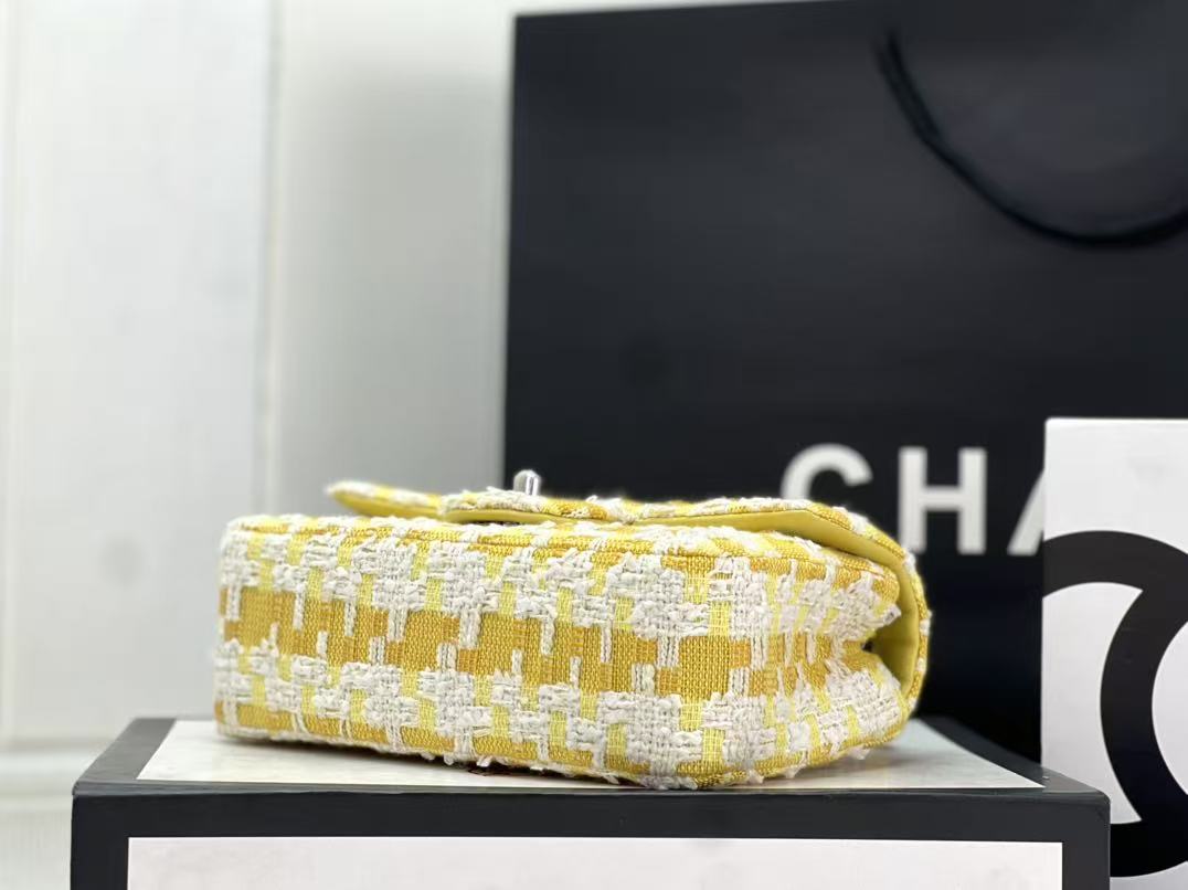 CC Spring-Summer 2026 Classic Flap Bag Yellow White Tweed