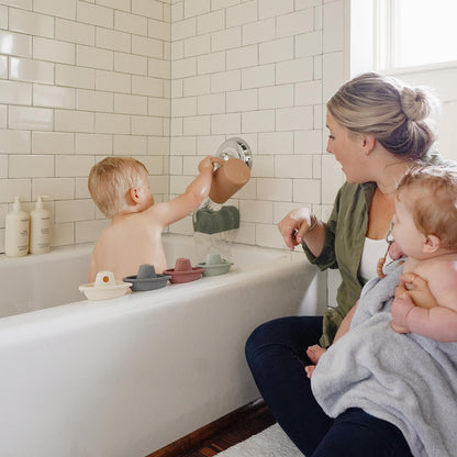 mushie Stackable Bath Boats Toy Set of 5 - Petal Color, Made in Denmark, Floating Bathtub Toys for Baby & Toddler, Model 101826