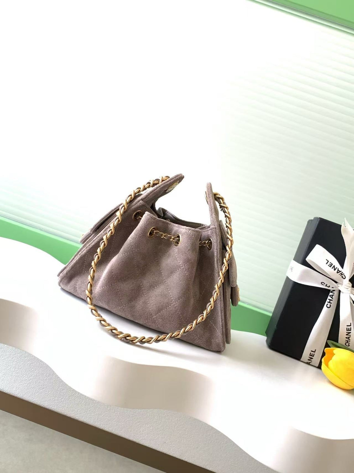 CC 26c Hobo Bag 22cm Grey Suede