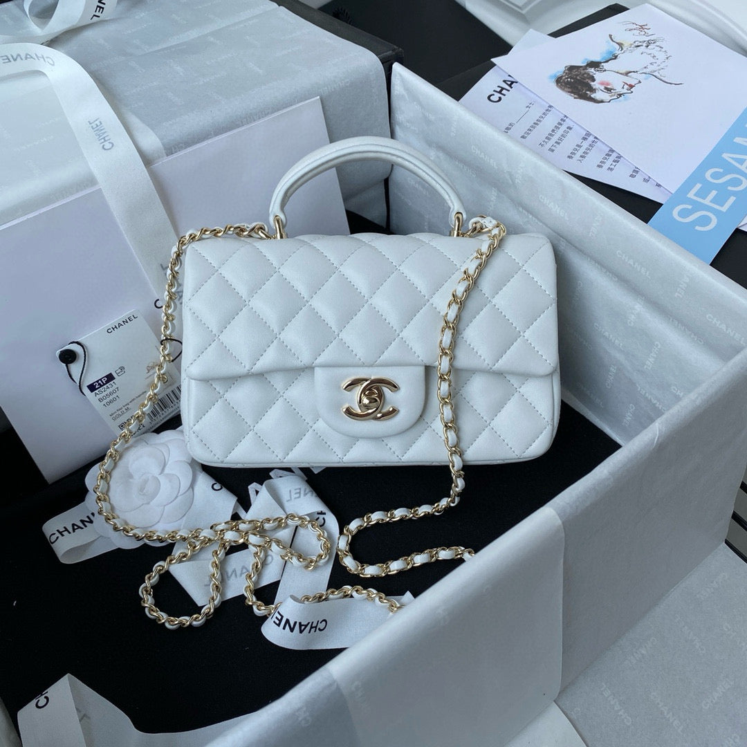 cc flap bag 20 white lambskin gold hardware