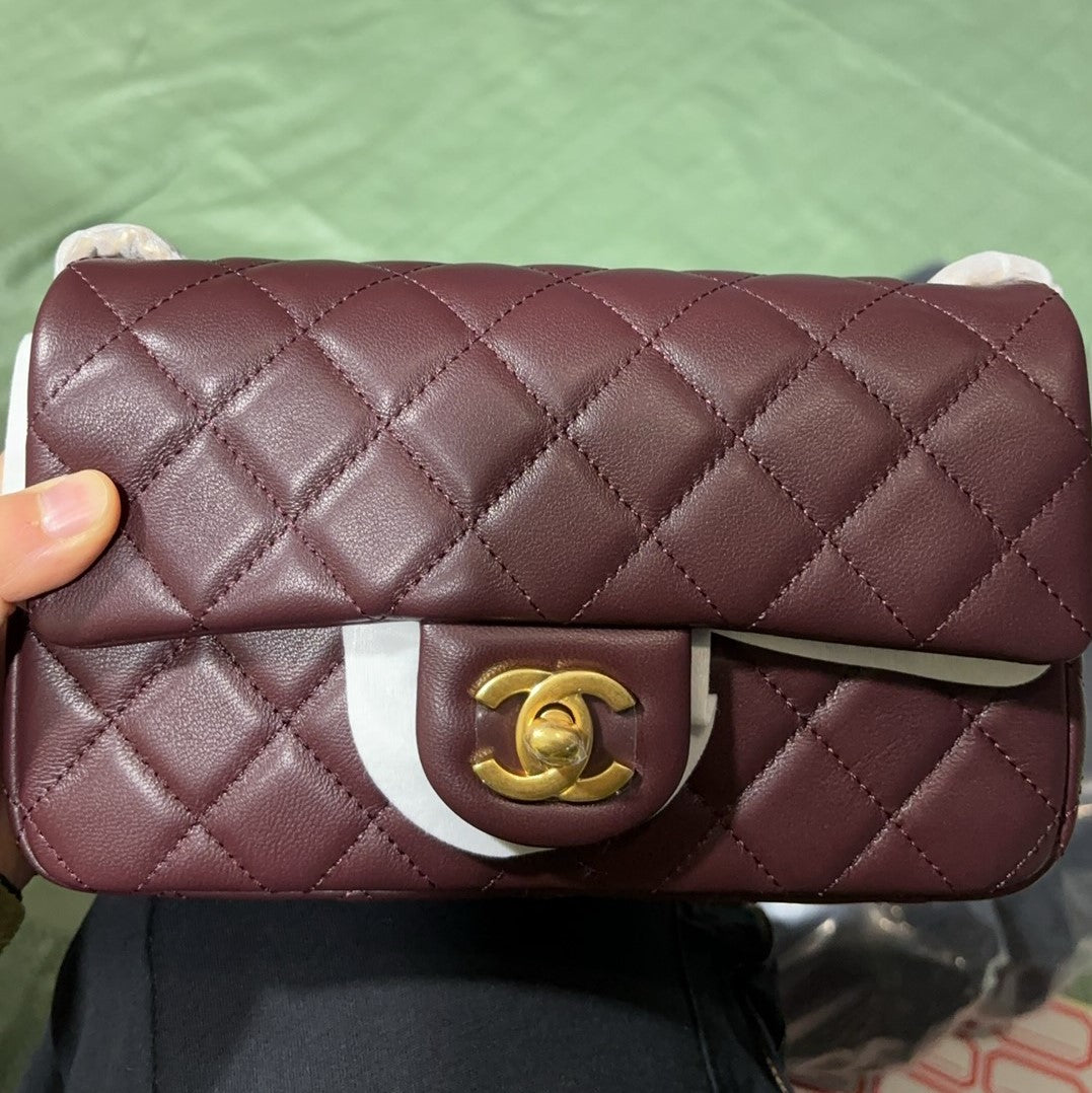 Chanel 2025 Mini Flap Bag 20cm Burgundy Lambskin
