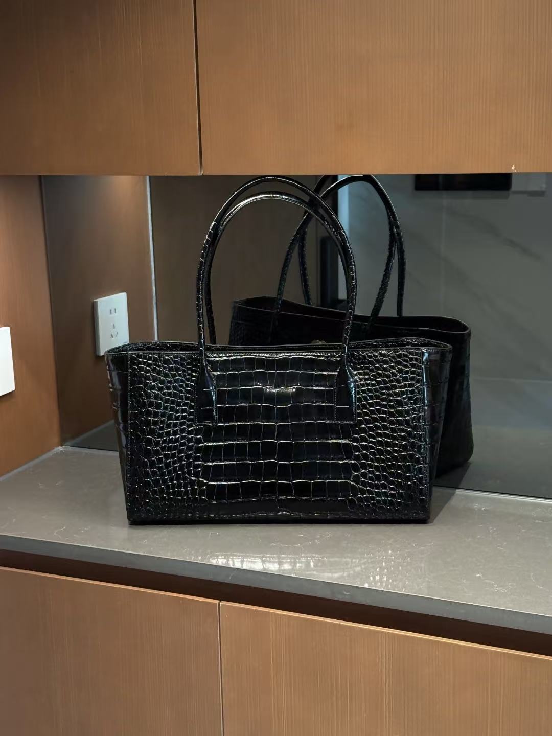 CC 2026 Small Shopping Bag 39cm Black Crocodile Embossed Calfskin GHW