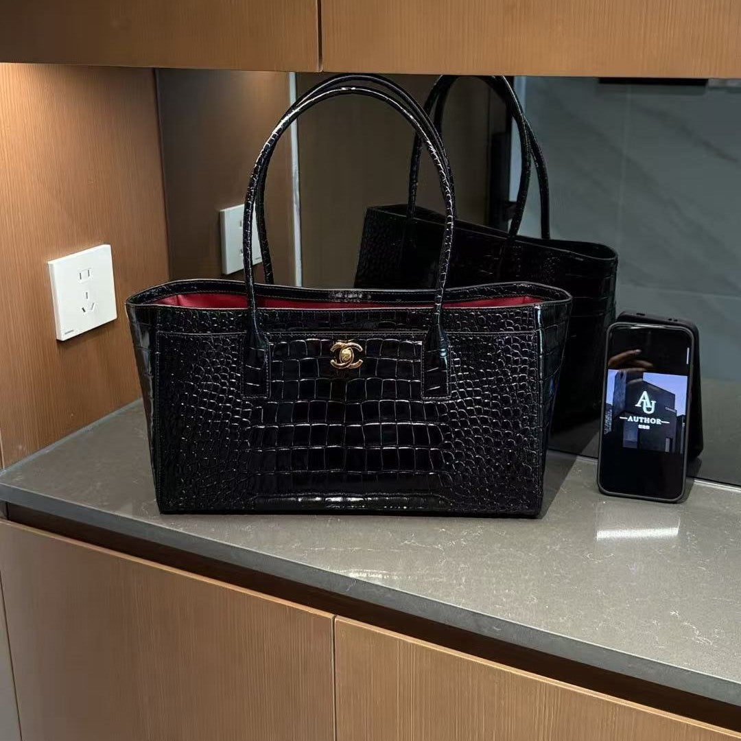CC 2026 Small Shopping Bag 39cm Black Crocodile Embossed Calfskin GHW