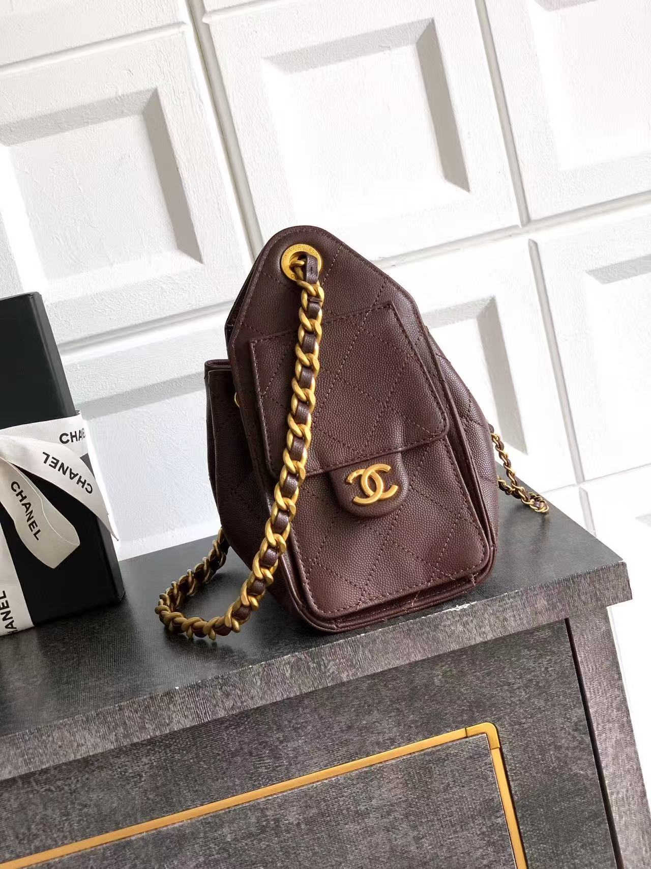 CC 2026 Hobo Small Bag Chocolate Caviar GHW