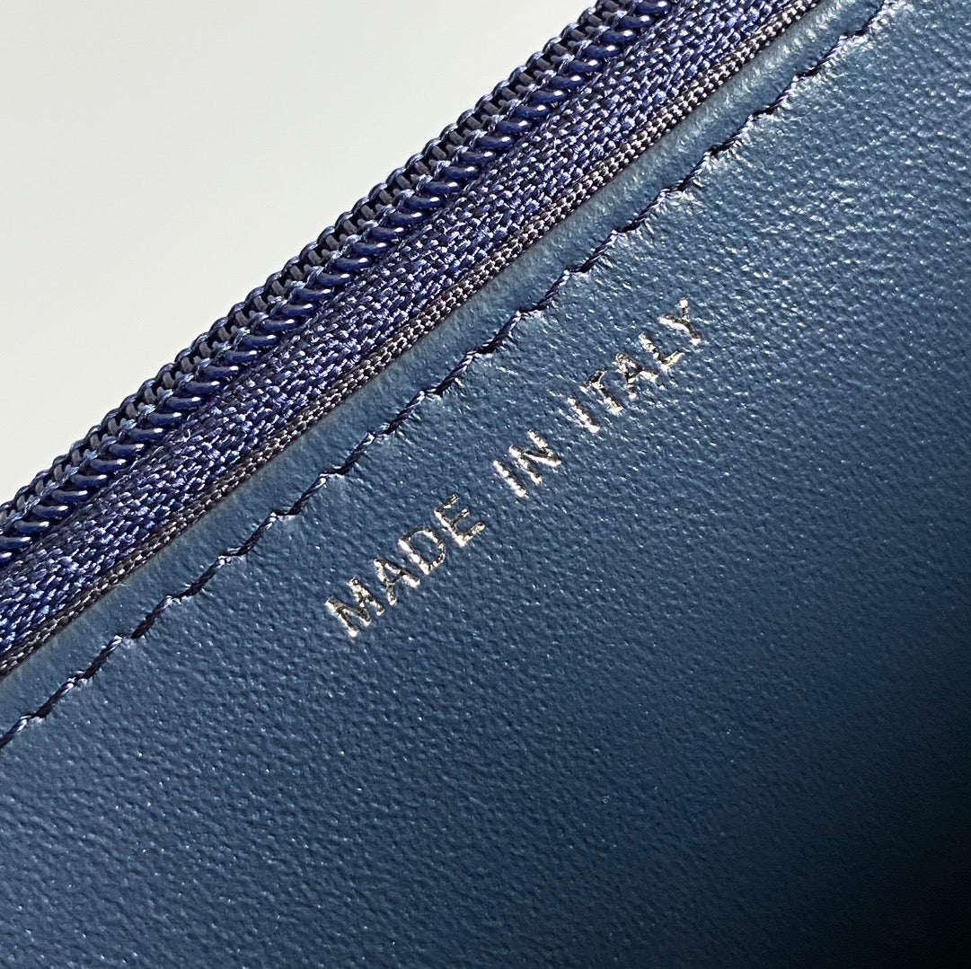 CC WOC Fortune Bag Navy Blue Quilted Caviar Leather Sliver Hardware