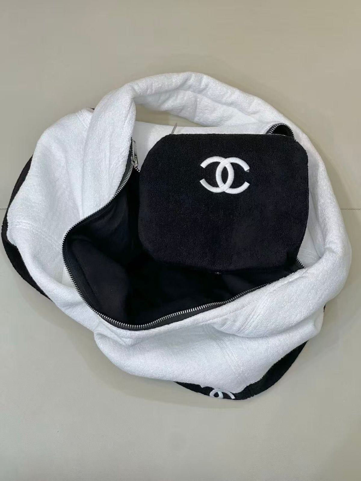 CC 2026 Beach Bag White Black Cotton (Bag+Small Bag+Towel)