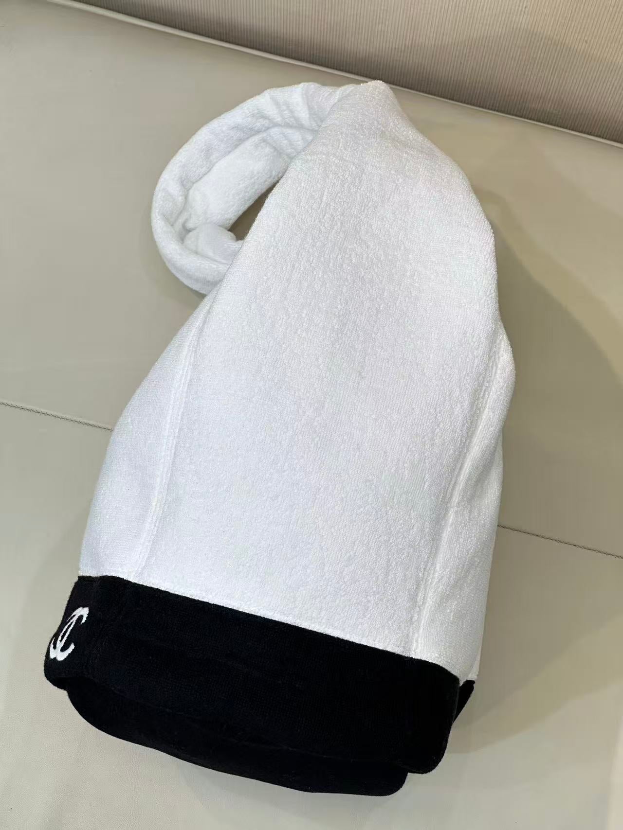 CC 2026 Beach Bag White Black Cotton (Bag+Small Bag+Towel)