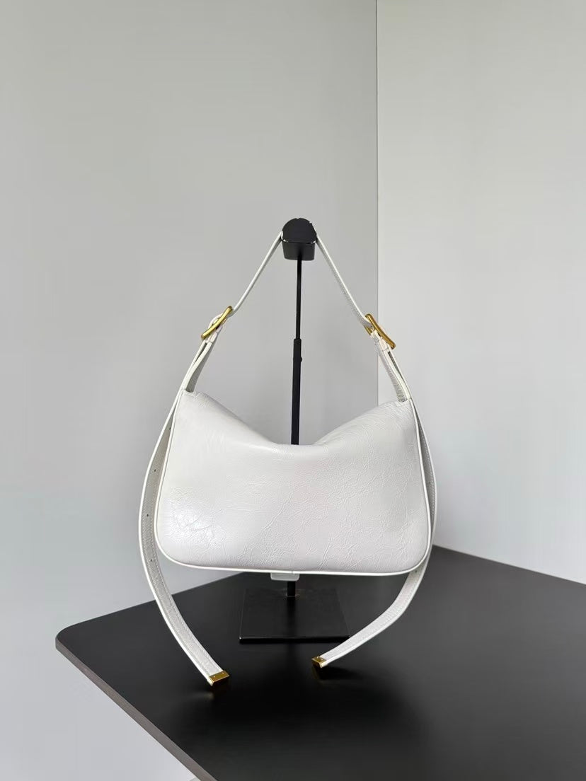 Clicca Shoulder Bag Medium White Arena Lambskin
