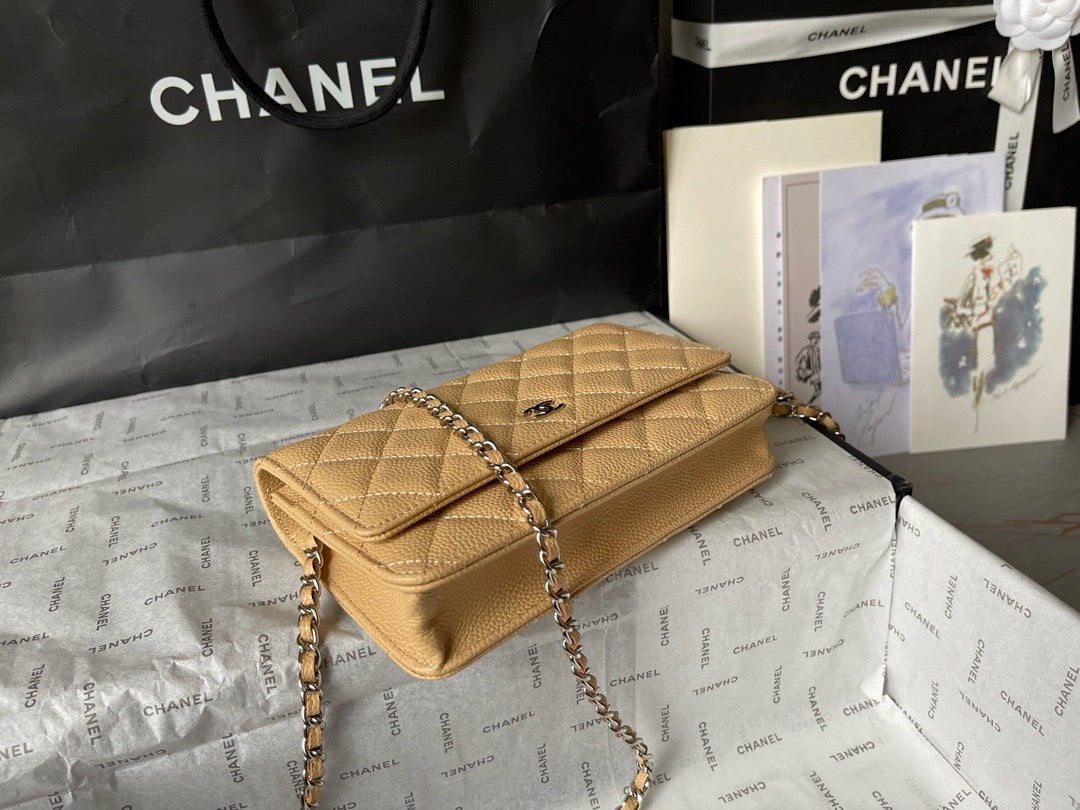 CC WOC Fortune Bag Beige Quilted Caviar Leather Sliver Hardware