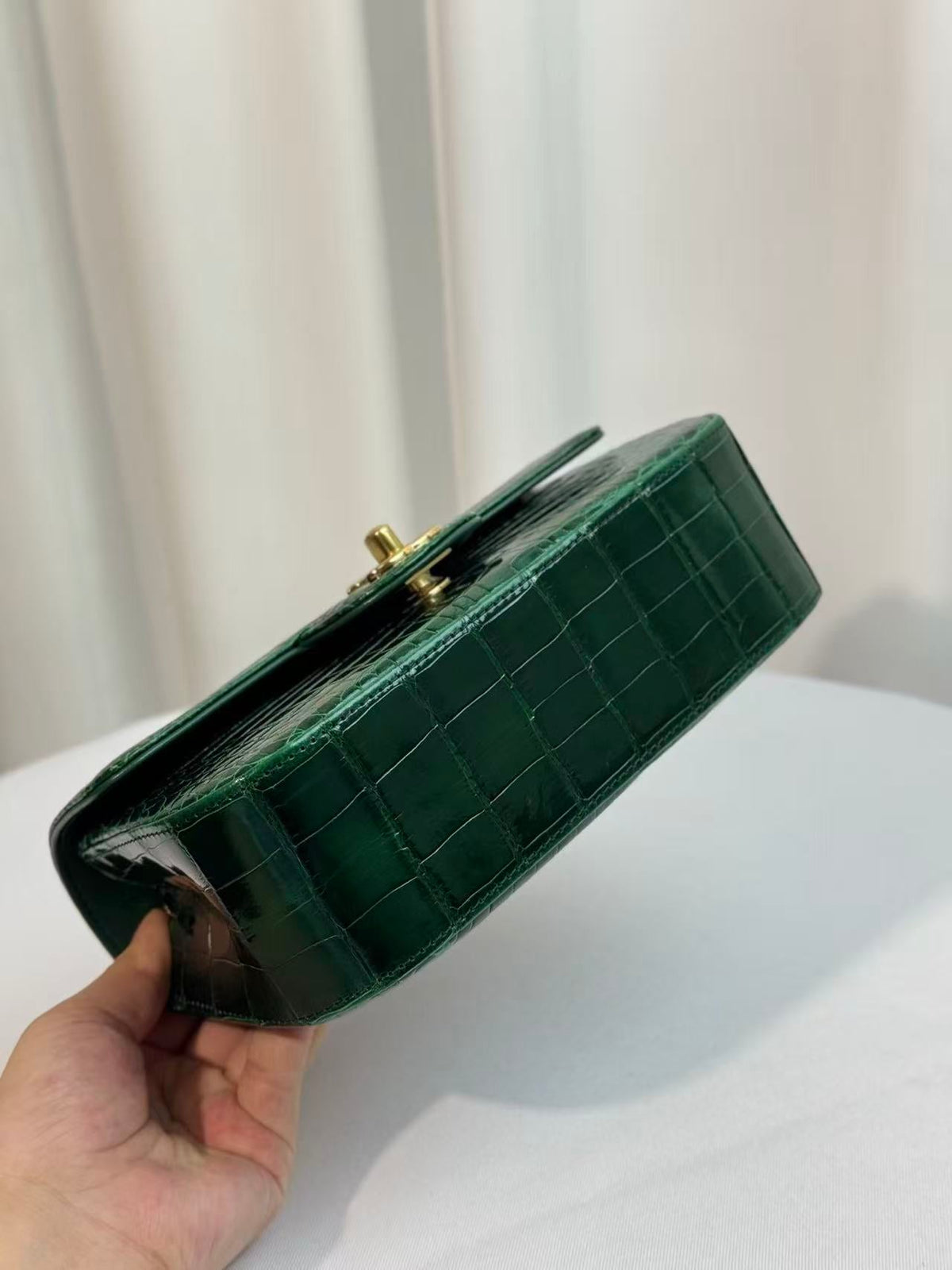 CC Mini Flap Bag 20cm Teal Green Crocodile (Need production time)