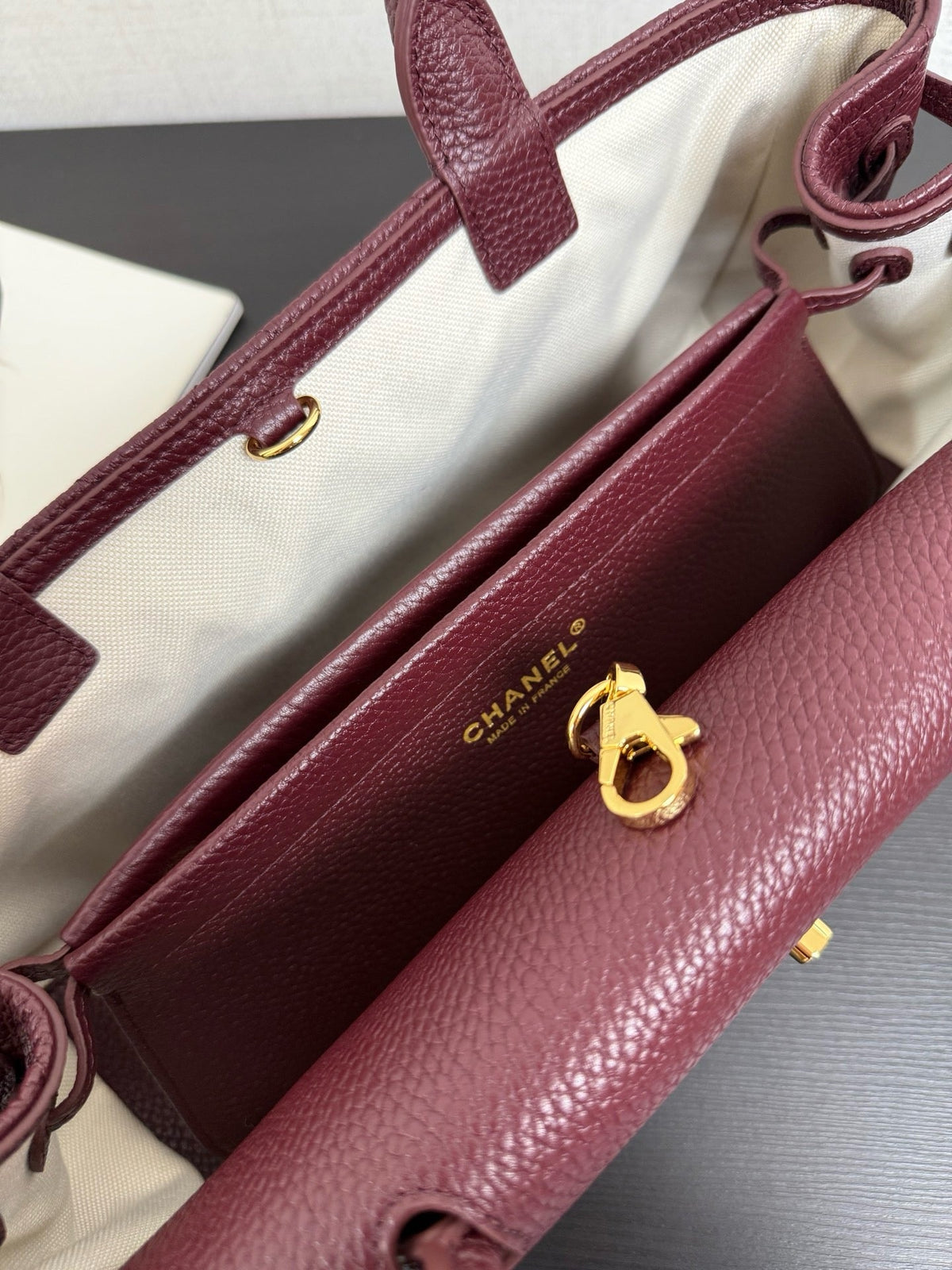 Chanel 2026 East West Bag 31cm Burgundy Grain Leather