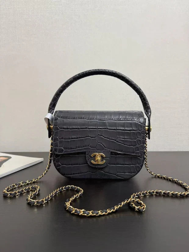 Chanel 2026 Crocodile Embossed Flap Bag 19.5cm Calfskin