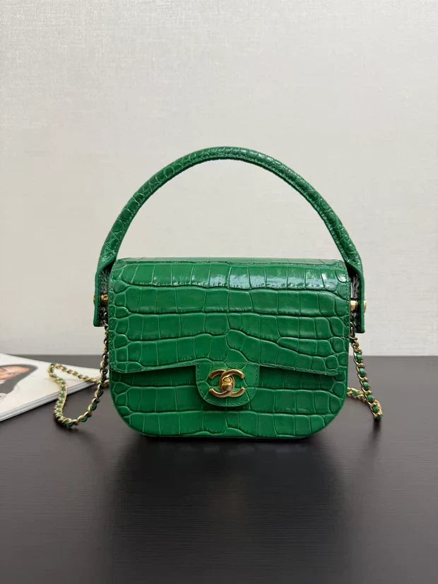 Chanel 2026 Crocodile Embossed Flap Bag 19.5cm Calfskin