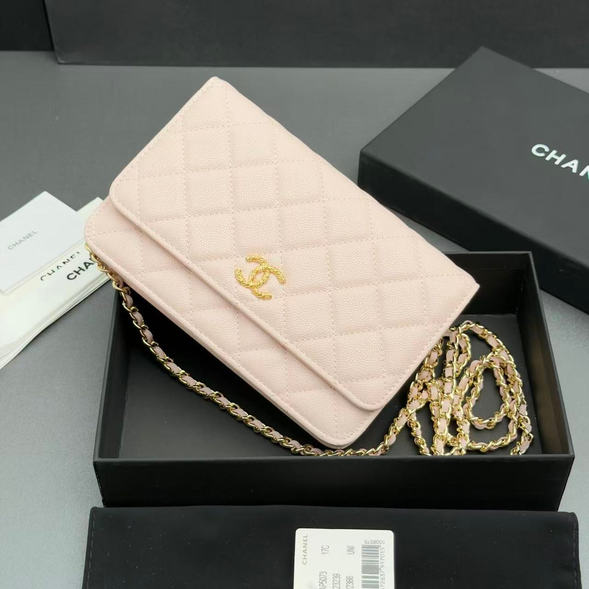 CC 26s WOC 19cm Light Pink Caviar Gold Hardware