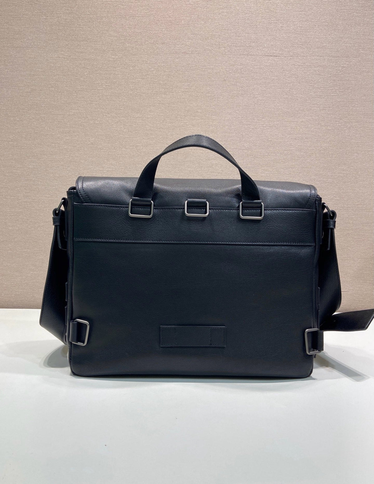 Prada 2026 Messenger Bag 34cm Black Leather