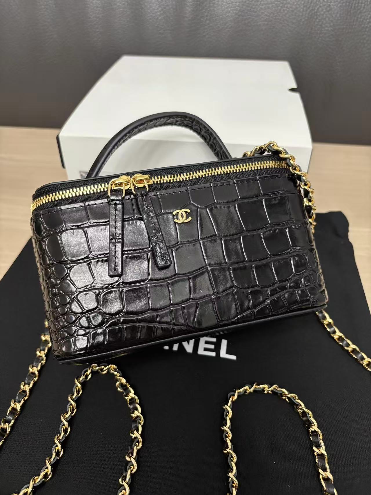 CC 26s Top Handle Vanity Case Black Calfskin Crocodile Embossed