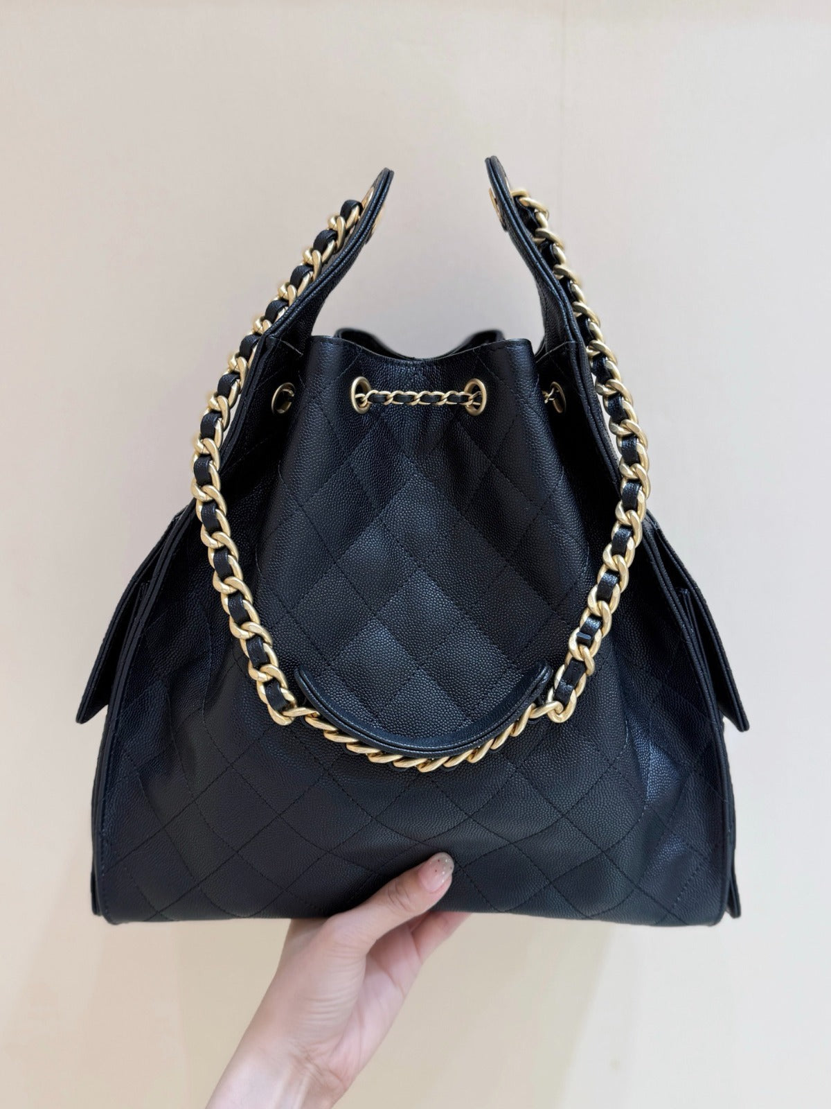 CC 25C Hobo Bag Large 40cm Black Caviar GHW