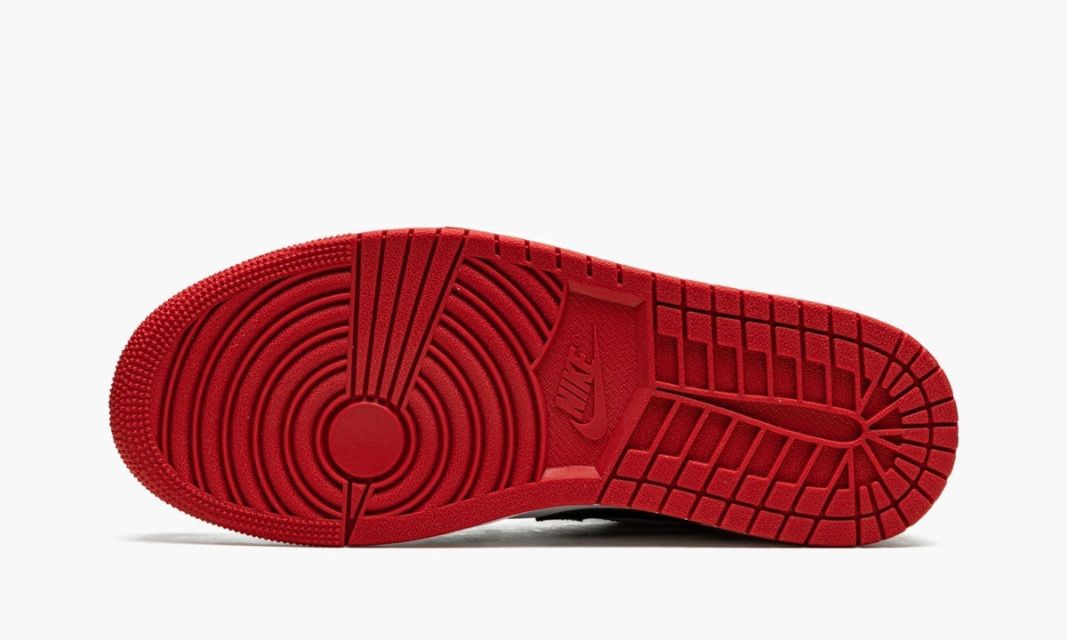 Air Jordan 1 Low Bred Toe Sneakers - Collector's Edition