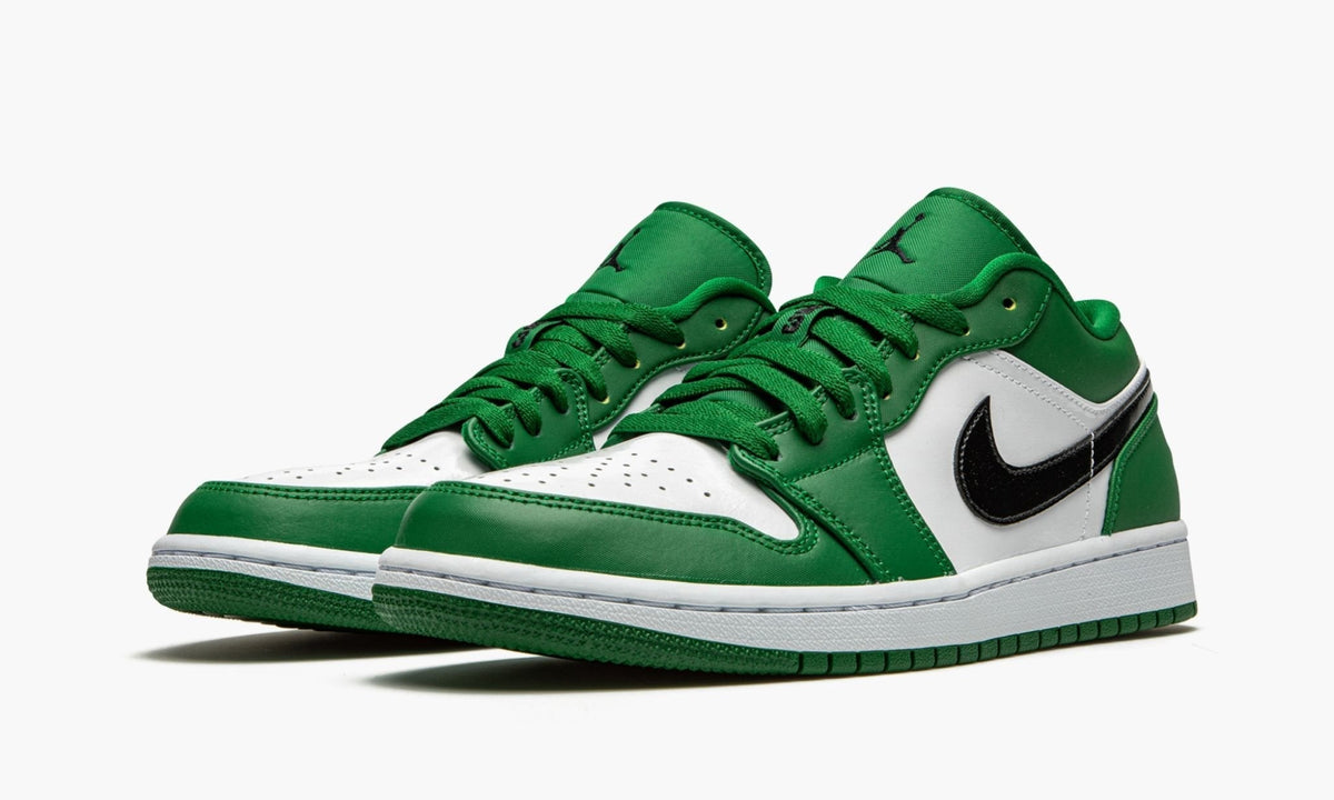 Air Jordan 1 Low Pine Green Sneakers - Streetwear Essential