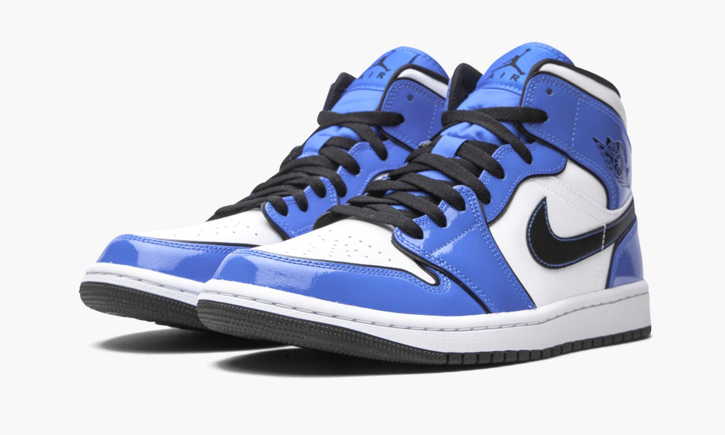 Air Jordan 1 Mid SE Signal Blue Sneakers - Legend Status