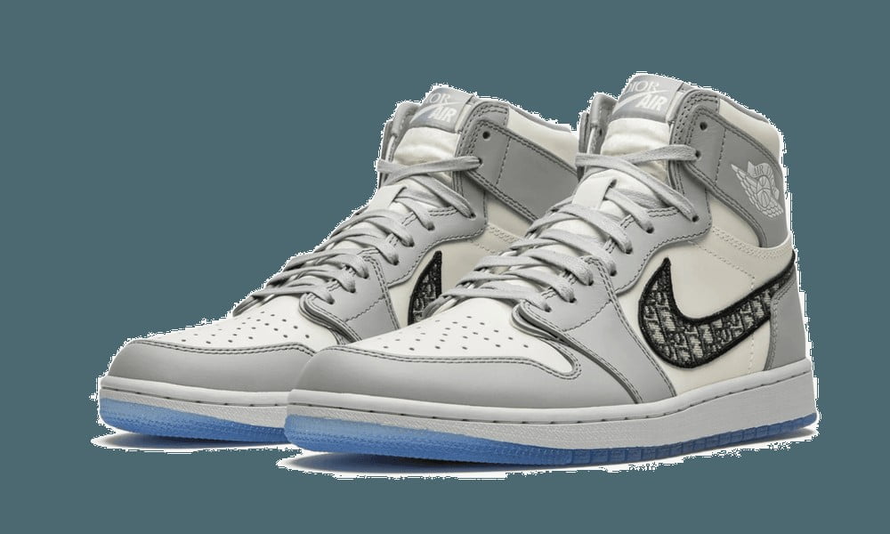 Air Jordan 1 Retro High CN8607 Sneakers - Legend Status