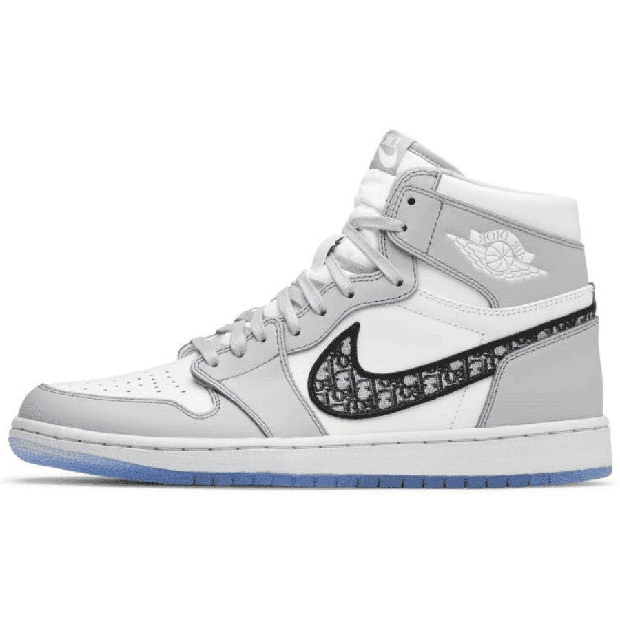 Air Jordan 1 Retro High CN8607 Sneakers - Cushioned Stride