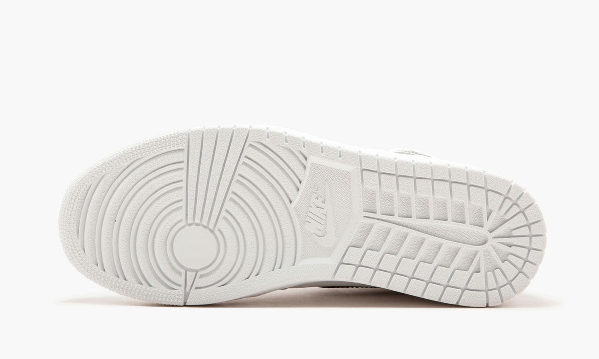Air Jordan 1 Retro High OG Sneakers - Fresh Drop | Silhouette King