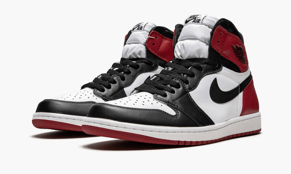Air Jordan 1 Retro High OG “Black Toe” Sneakers - OG Colorway