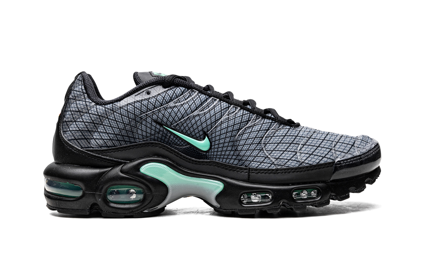 Air Max Plus "Spirograph" FB3351 001