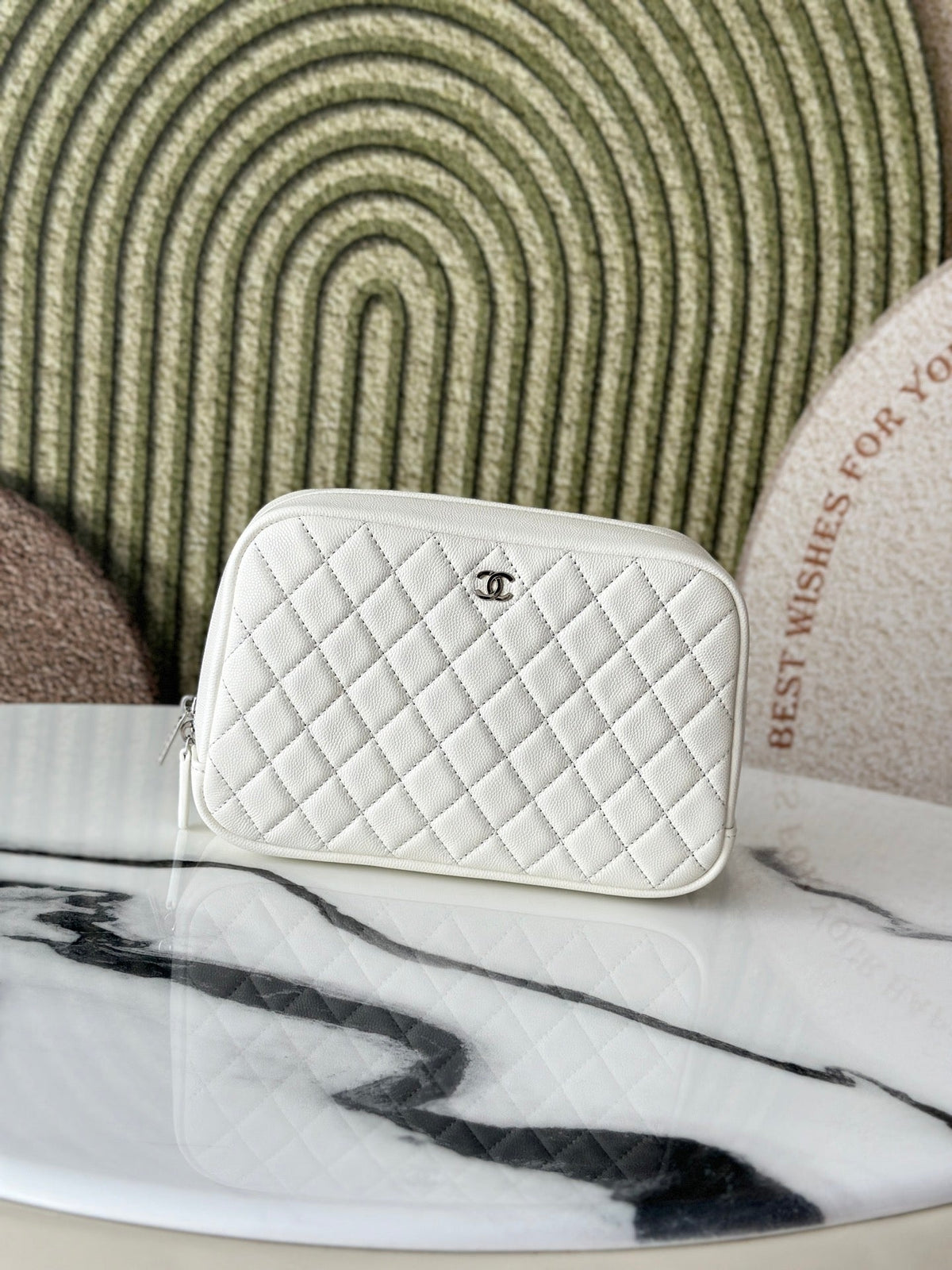 CC Classic Pouch CC Logo Diamond Quilted White Caviar Calfskin