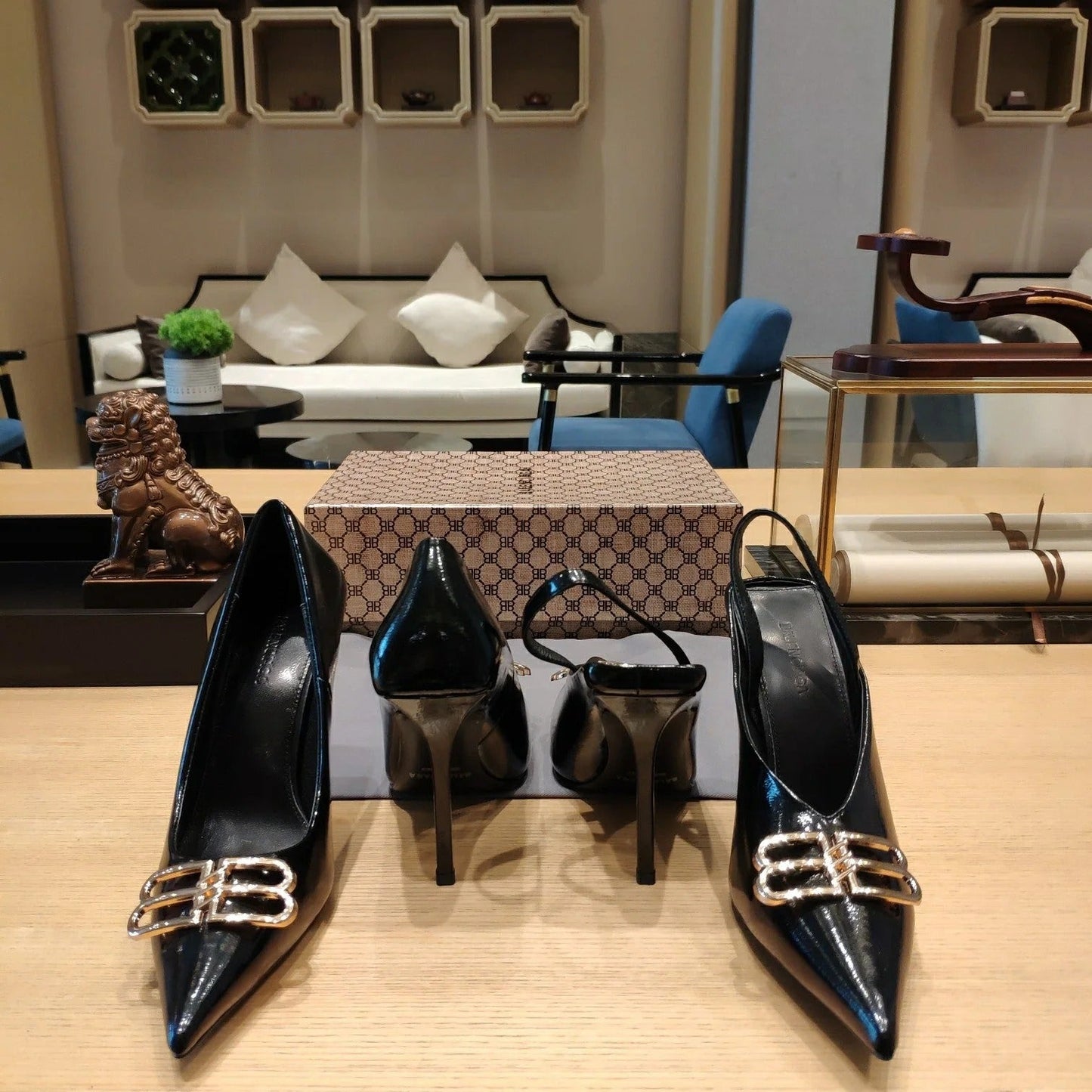 Balenciaga 26s High Heel 100 Black Patent Leather Gold Logo 681183