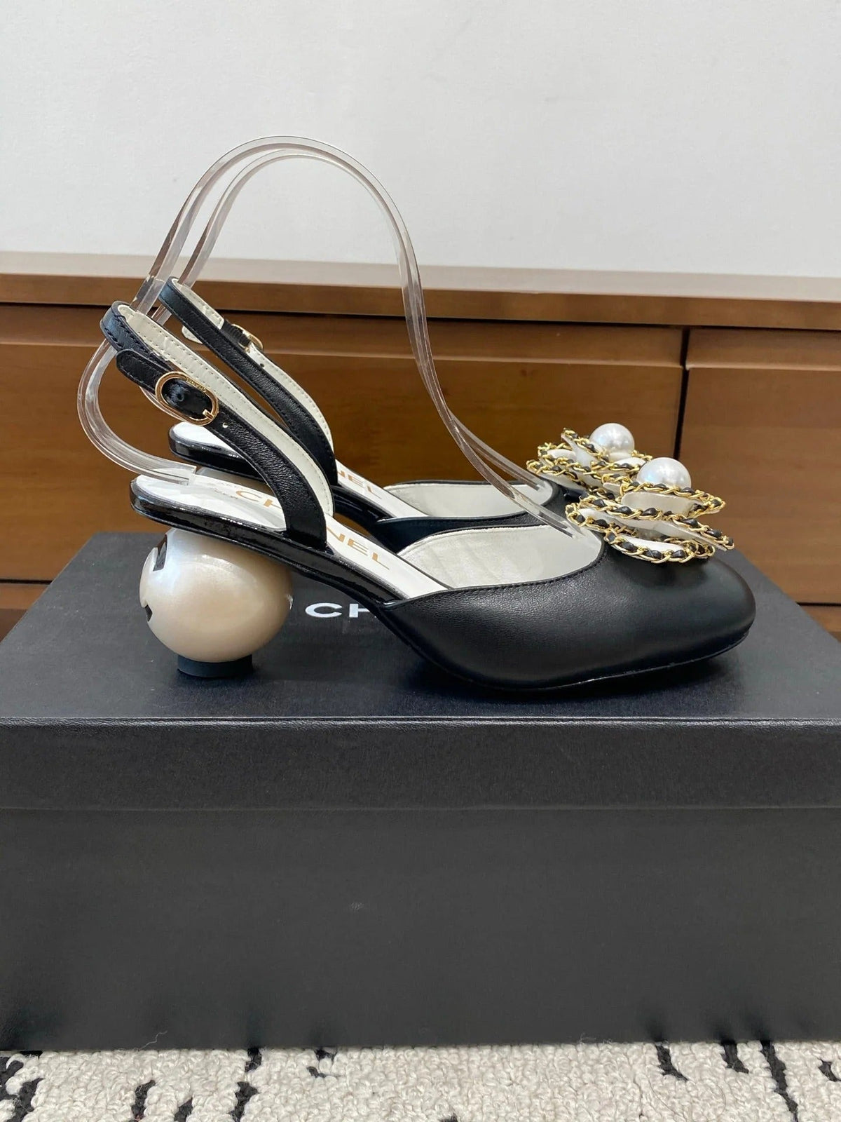 Chanel 26 Round Toe Pearl Heel 50 Shoes Black in Cowhide 729340