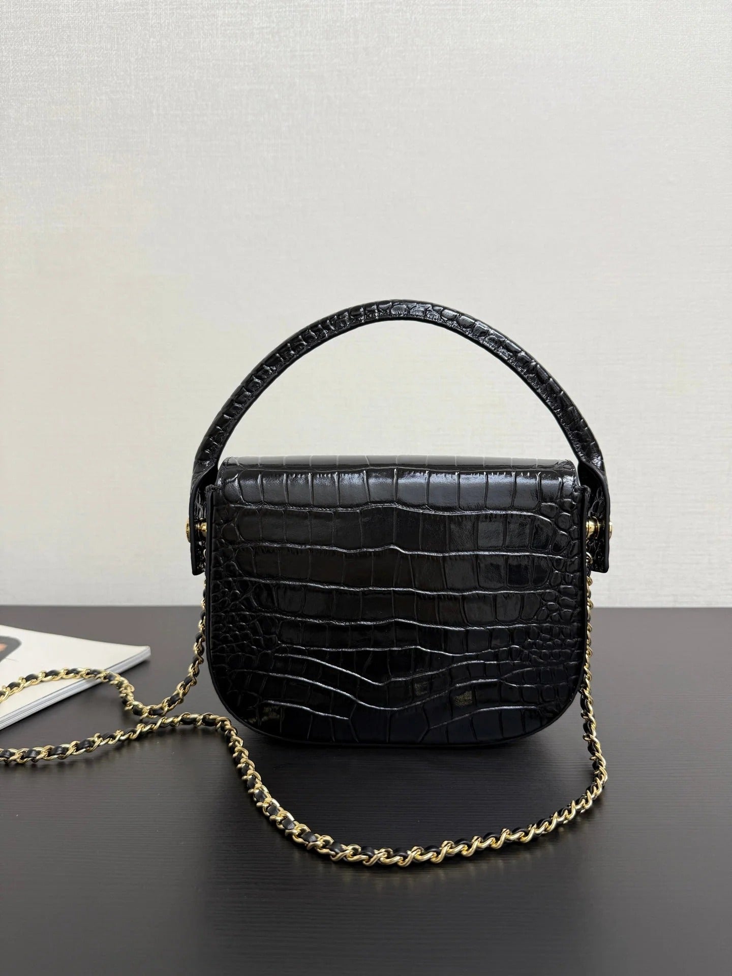 Chanel 2026 Crocodile Embossed Flap Bag 19.5cm Calfskin