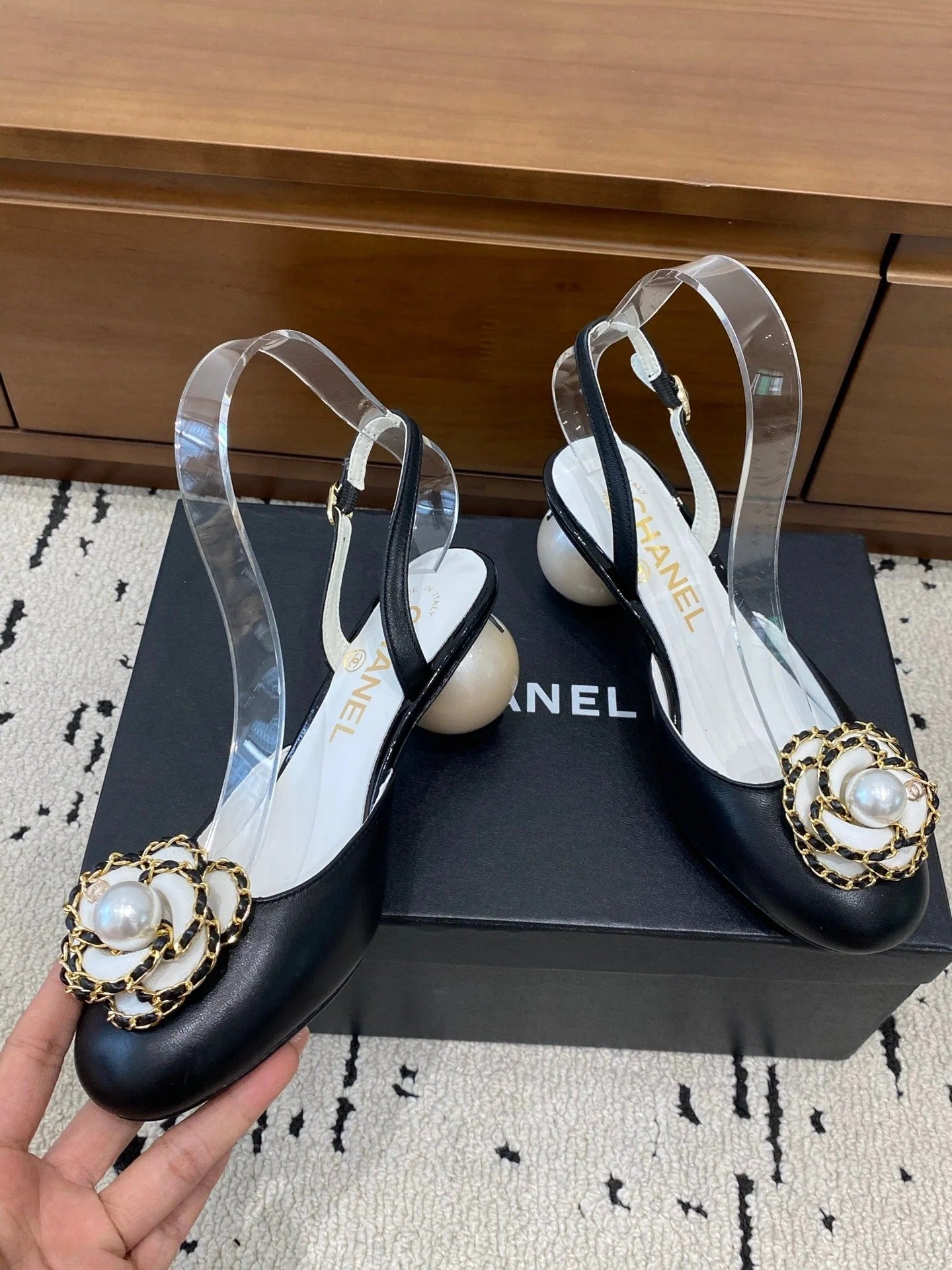 Chanel 26 Round Toe Pearl Heel 50 Shoes Black in Cowhide 729340