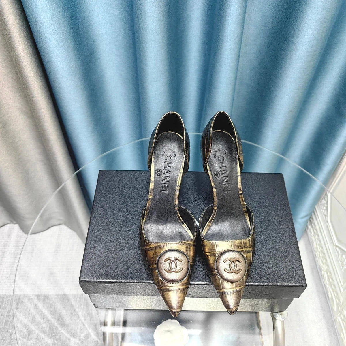 Chanel Pointed-Toe Vintage High Heels 70mm Bronze Yellow in Calfskin 712469