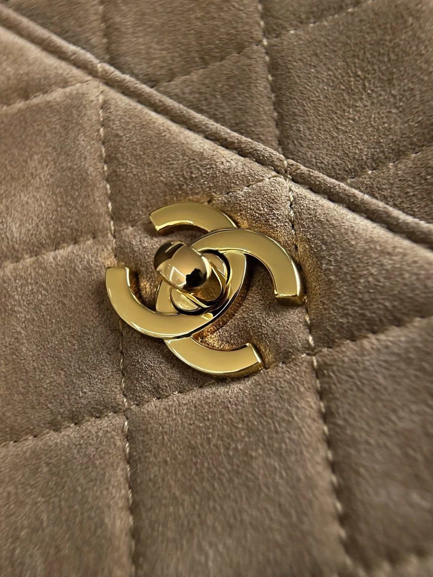 Chanel 2026 Camera Bag 24.5cm Suede Lambskin