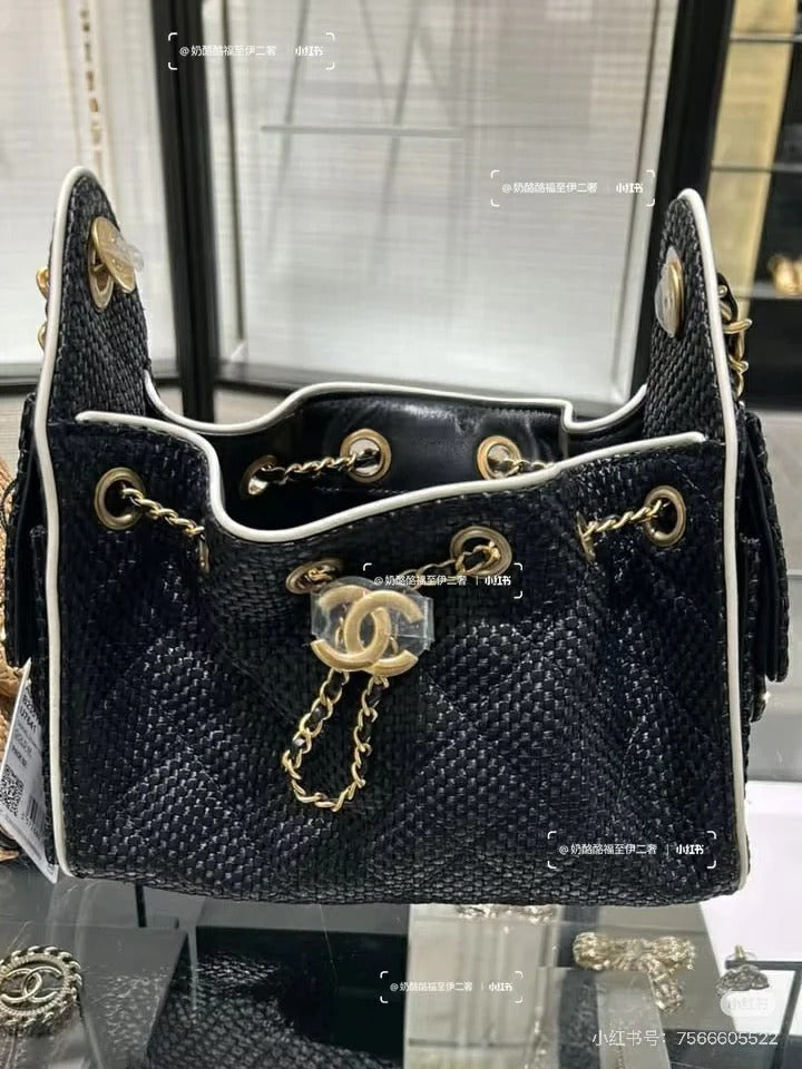Chanel 2026 Hobo Bag 22cm Black Woven Leather