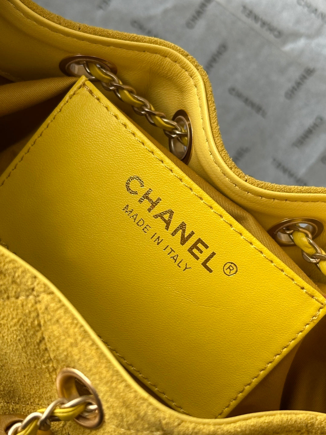 CC 26c Hobo Bag 22cm Yellow Suede