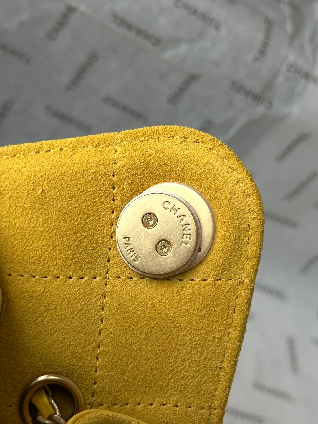 CC 26c Hobo Bag 22cm Yellow Suede