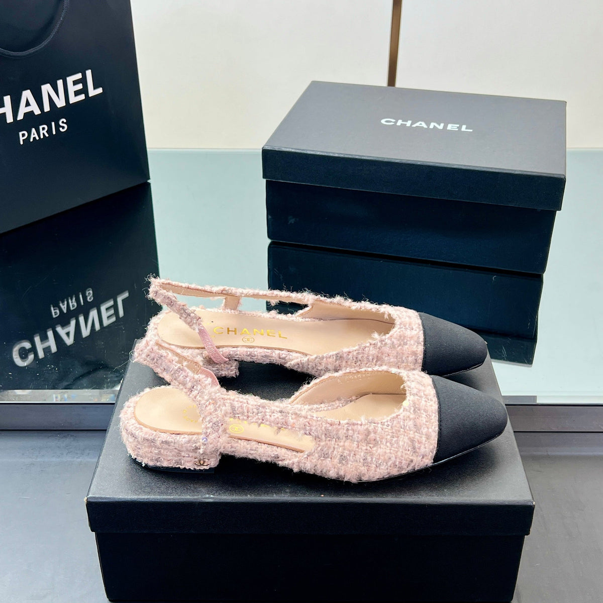 CC Slingback 2.5cm Light Pink Black Fabric Tweed