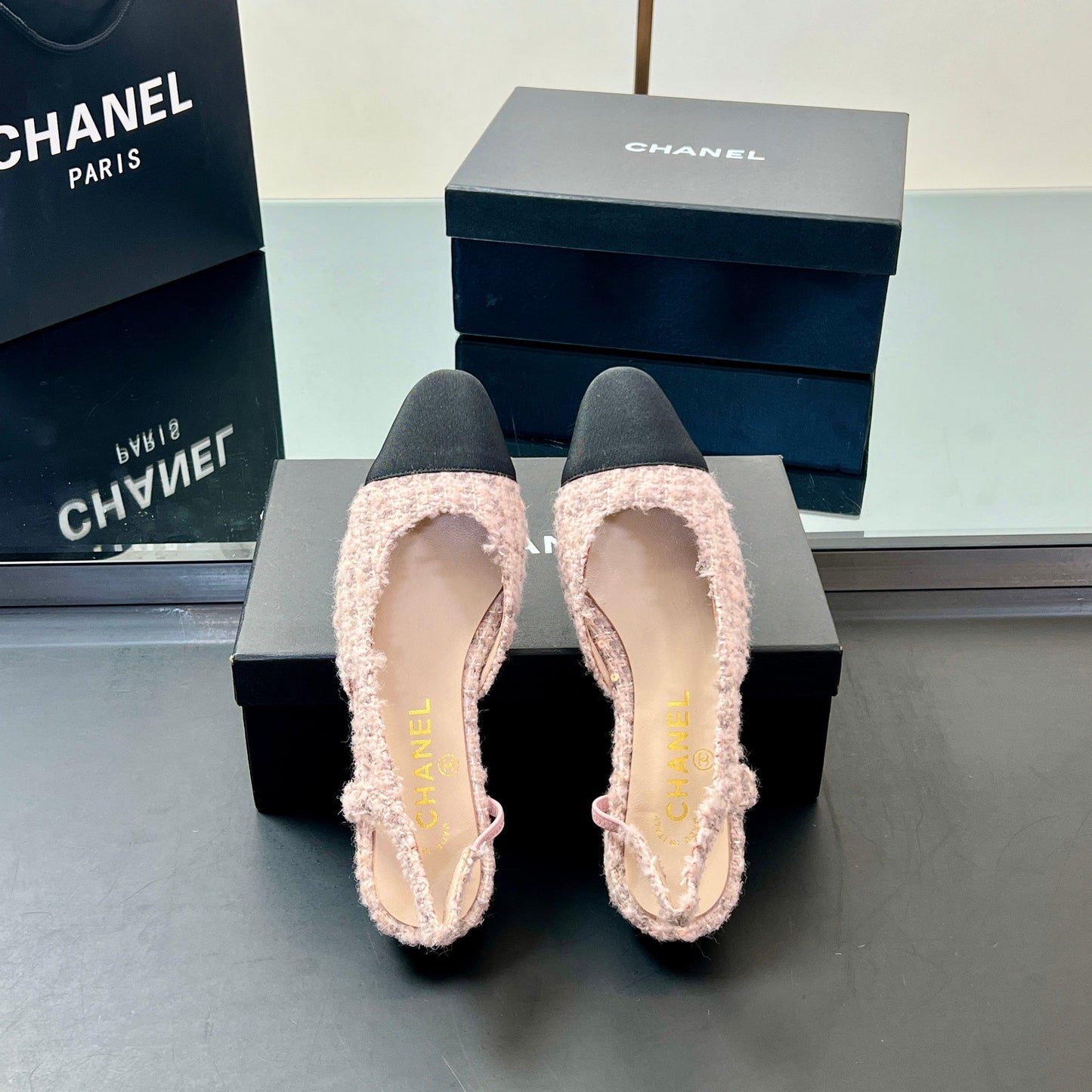 CC Slingback 2.5cm Light Pink Black Fabric Tweed