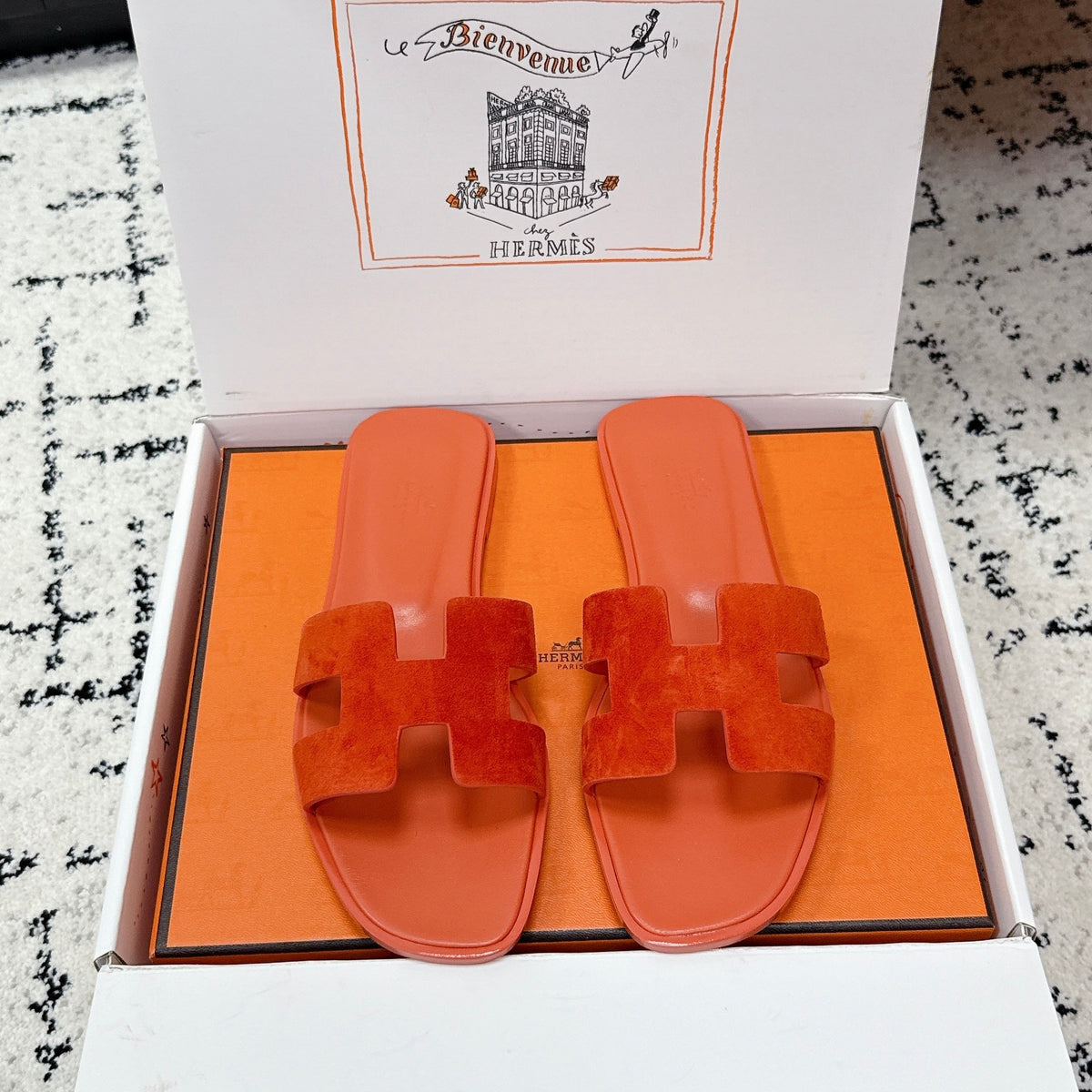 HM 26ss Oran Sandals Orange Suede Cowhide 617192