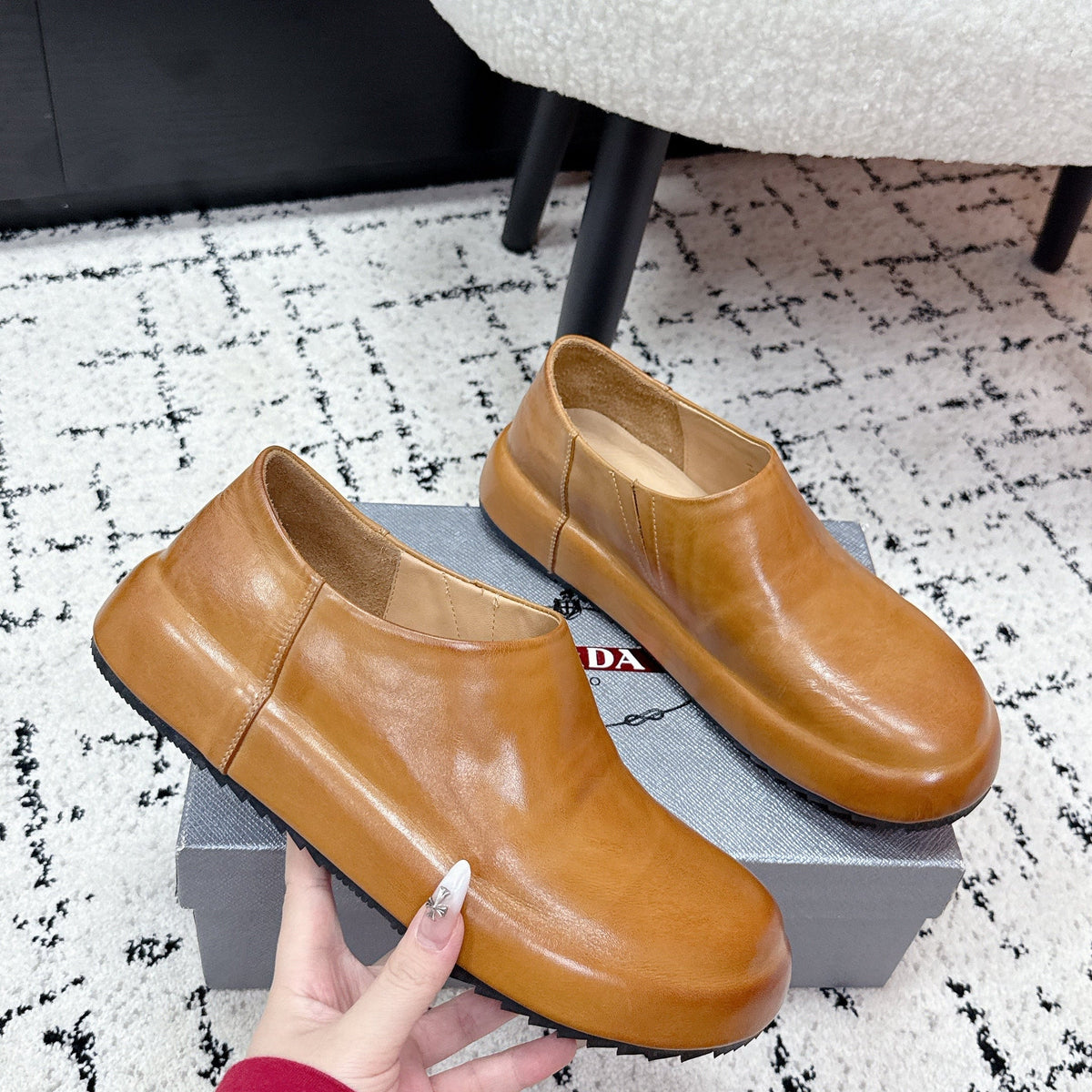PRA 26S Loafers Camel Brown Calfskin Leather 617128