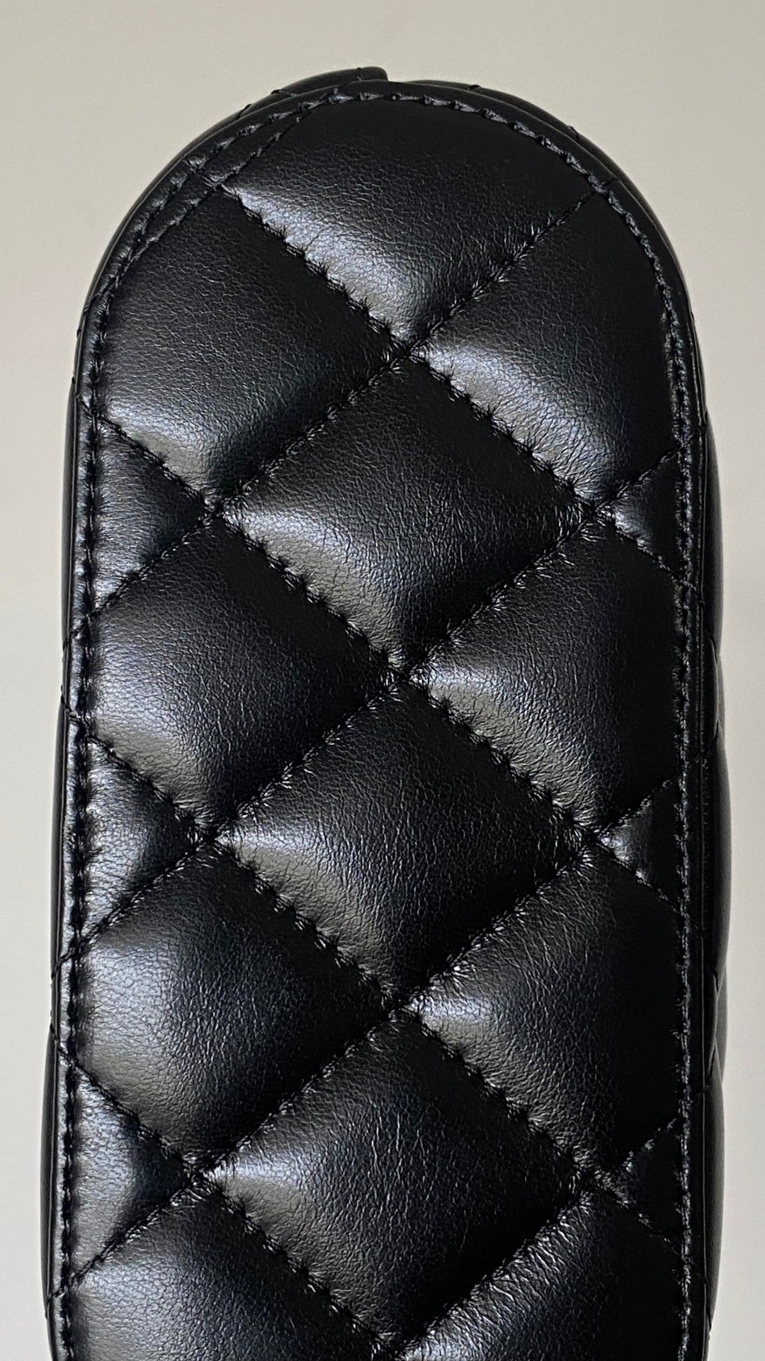 CC Clutch with chain 18 black brown suede calfskin
