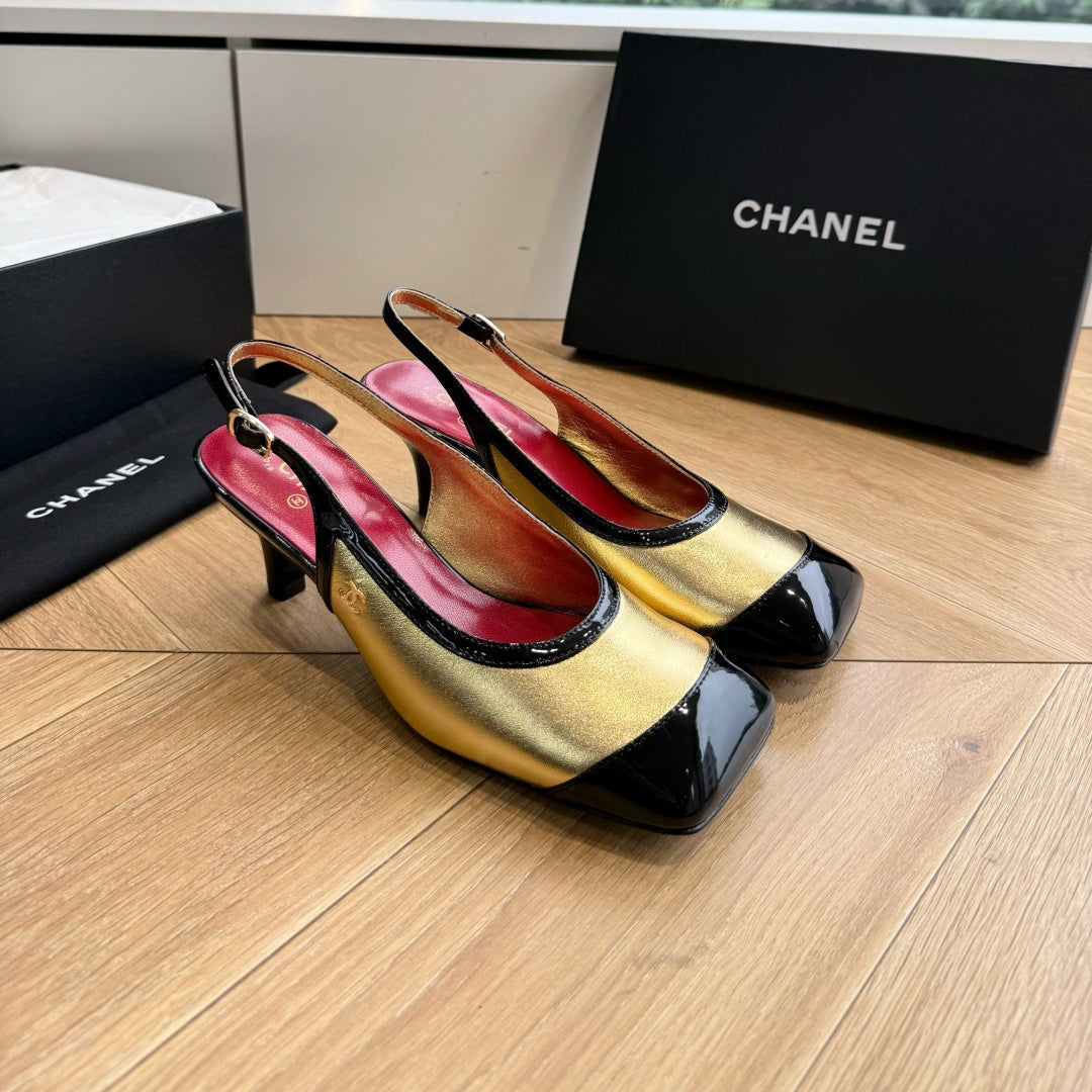 CC 26s Slingback Gold Black Patent Leather 933127