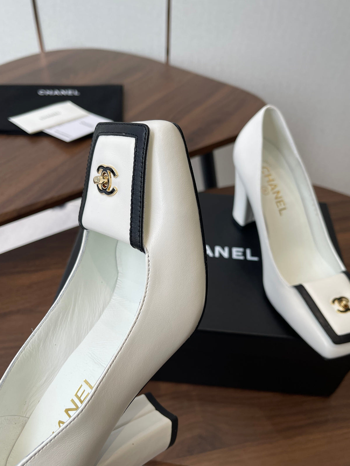 CC SS26 Mathieu Blazy Pumps 90mm White Sheepskin 529525