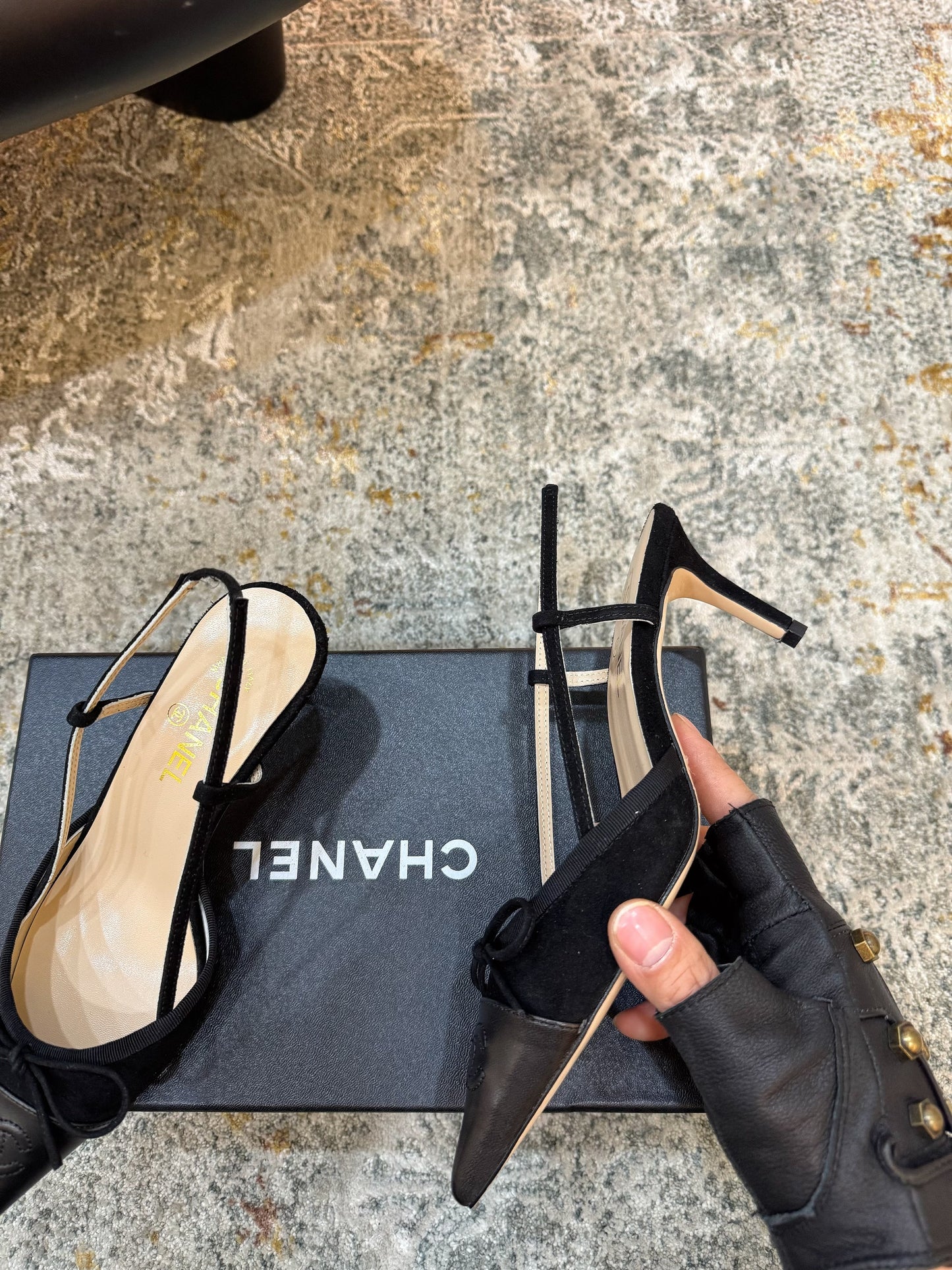 CC Vintage Slingback 6.5cm Black Suede Sheepskin 637204